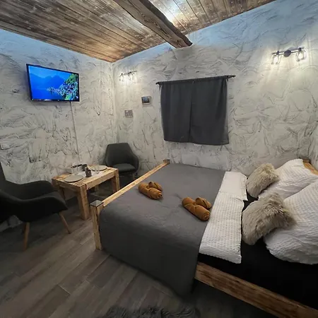 Tinyhouse Kaňk - *
